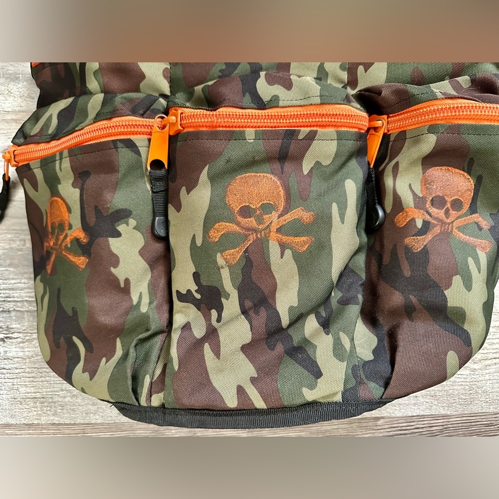 DIAPER DUDE CAMO MESSENGER DIAPER BAG! - Picture 5 of 9
